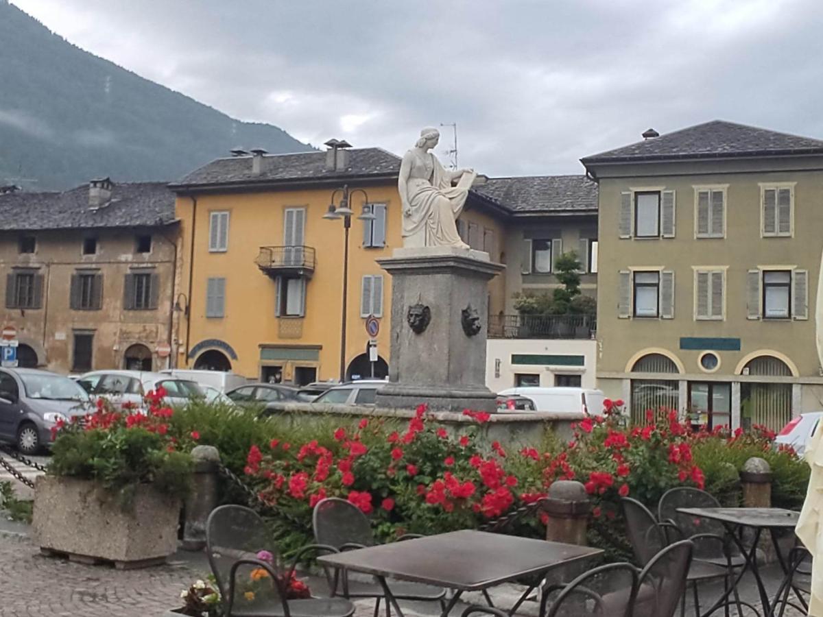 Tirano Express Luxury Apartments Экстерьер фото