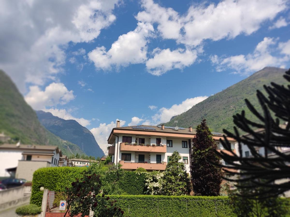Tirano Express Luxury Apartments Экстерьер фото