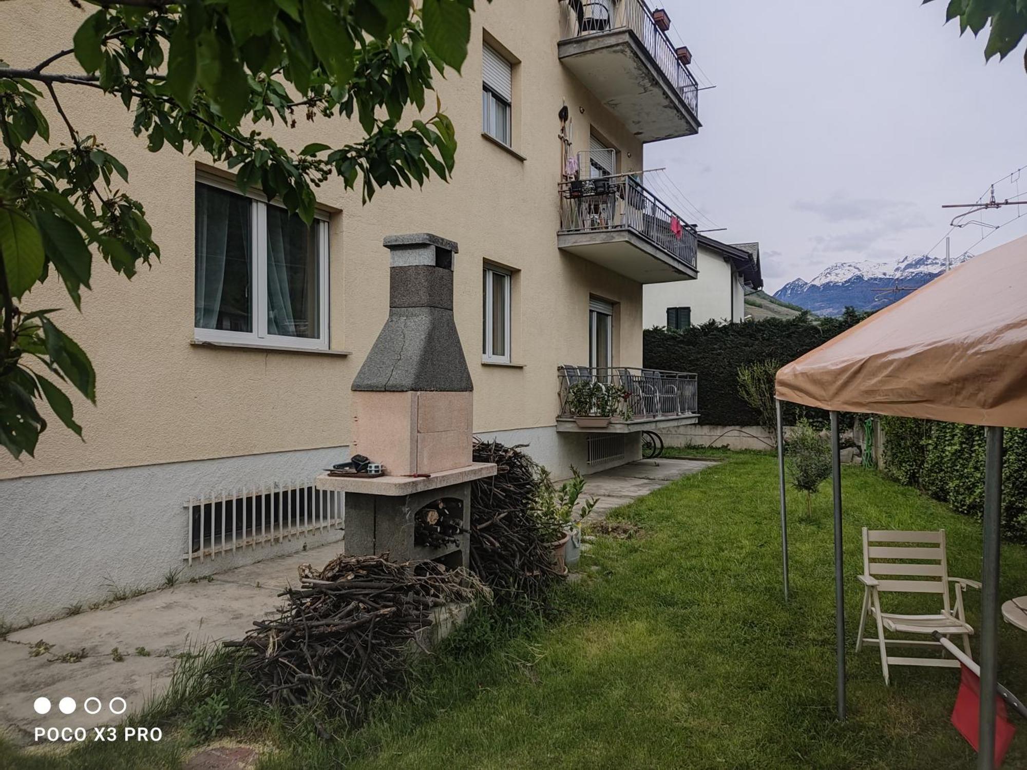 Tirano Express Luxury Apartments Экстерьер фото