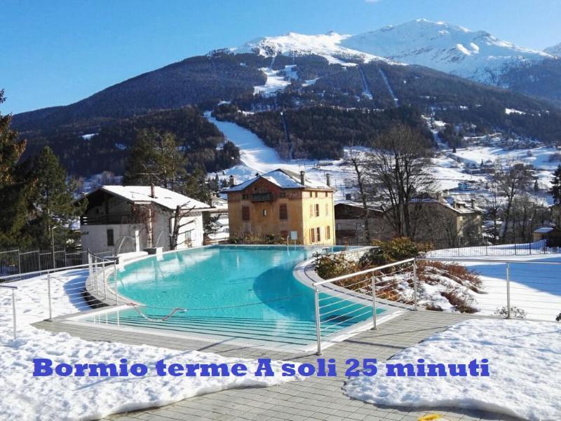 Tirano Express Luxury Apartments Экстерьер фото